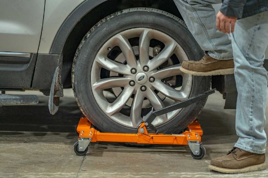 Picture of GUNI™  360 Vehicle Positioning Dolly